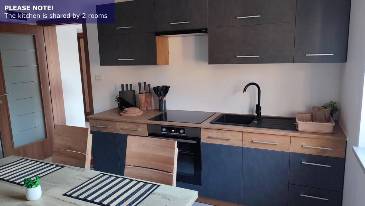 Amaryllis Residence, Apartment Diana & Deluxe Rooms With Shared Kitchen Veli Lošinj Екстериор снимка